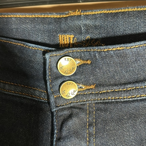 'KUT' dark denim jean capris - Picture 2 of 4